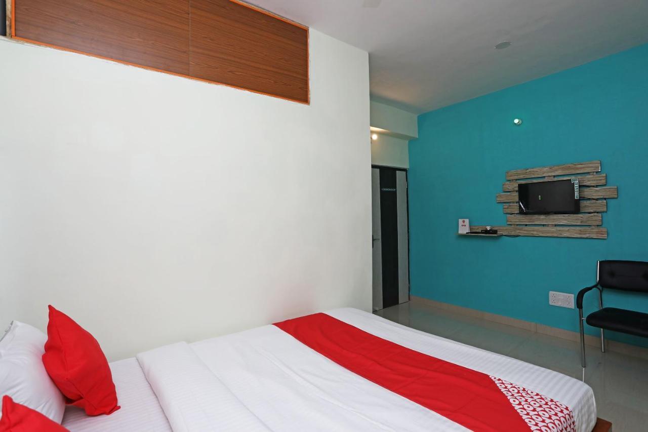 Oyo 17187 Urban Casa Hotel Kolkata Luaran gambar