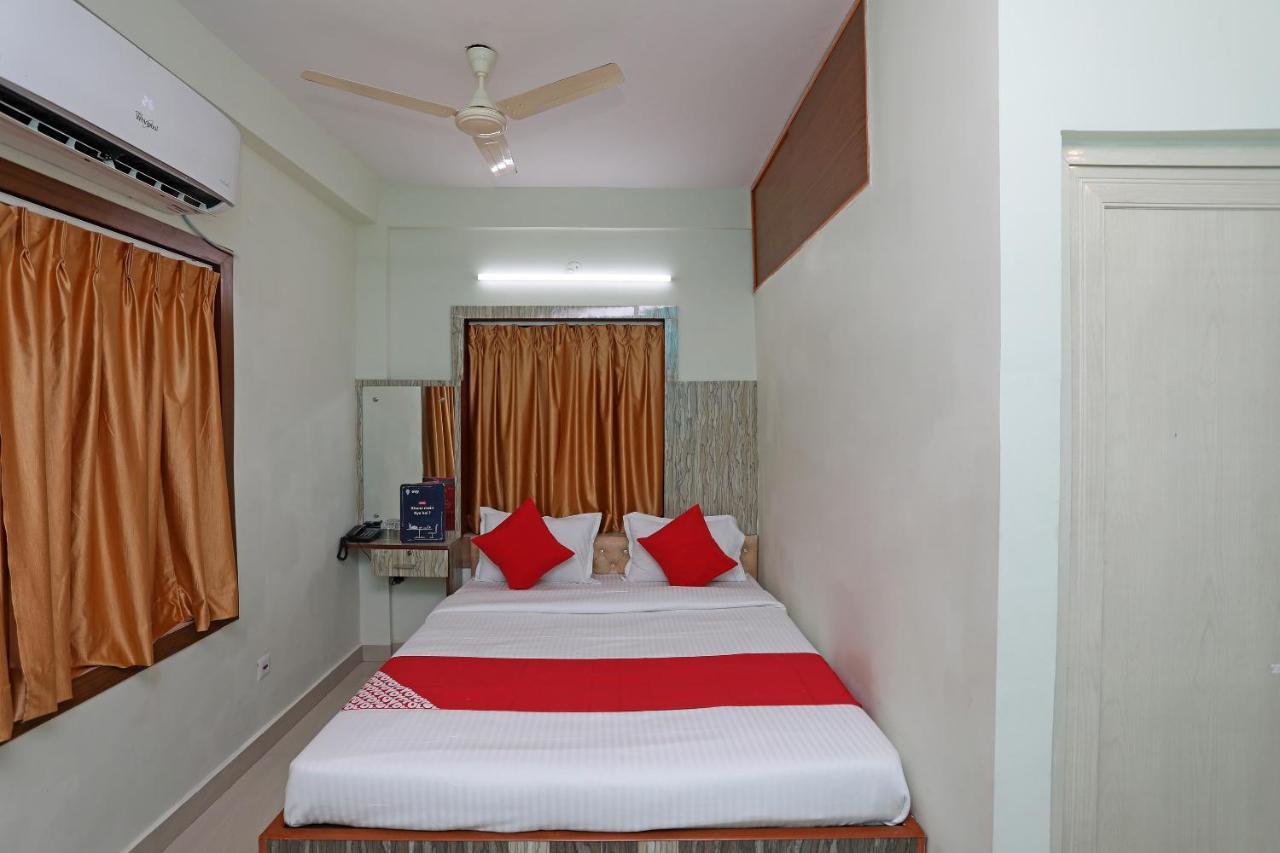 Oyo 17187 Urban Casa Hotel Kolkata Luaran gambar