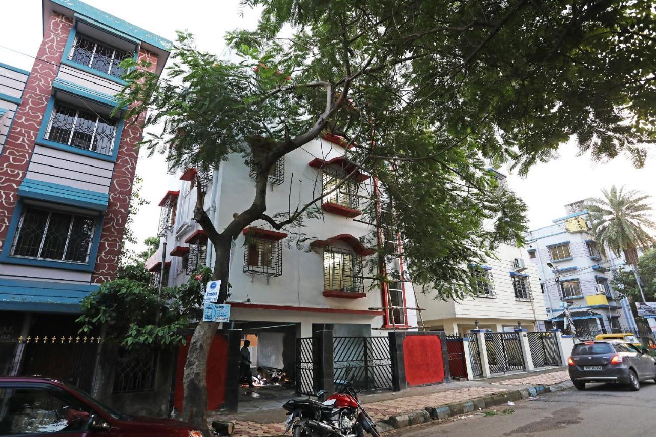 Oyo 17187 Urban Casa Hotel Kolkata Luaran gambar