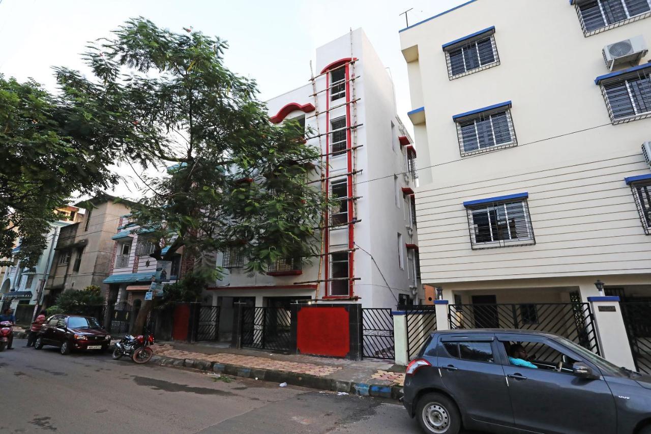 Oyo 17187 Urban Casa Hotel Kolkata Luaran gambar